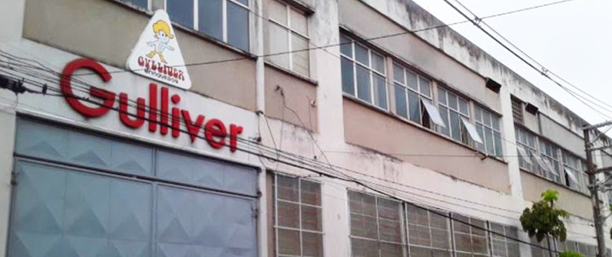 Fábrica de brinquedos luta para seguir em atividade